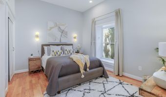 1240 4TH St NW T, Washington, DC 20001