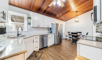 818 W MARQUETTE St, Appleton, WI 54914