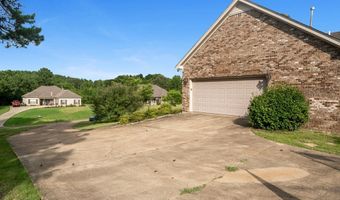 110 Old Lake Cv, Batesville, MS 38606