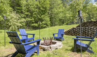 33 Taywood Rd, Auburn, ME 04210