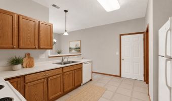 15280 Flower Way 230, Apple Valley, MN 55124