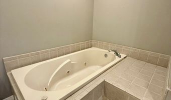940 Daniels Crk, Banner, KY 41603