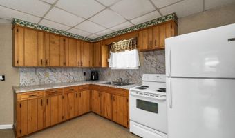 106 Main St, Colebrook, NH 03576