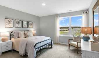 270 Maddox Dr, Aberdeen, NC 28315