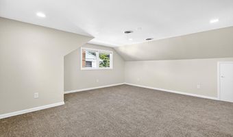 910 MONROE Ter, Dover, DE 19904
