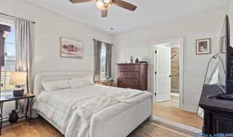 15 Swanee Dr, Albertville, AL 35950