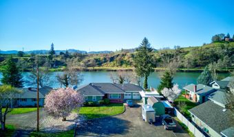 374 PIONEER Way, Winchester, OR 97495