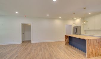 408 Edgewood Dr, Belton, SC 29627