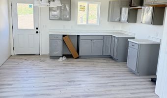 880 Yorktown Blvd, Box Elder, SD 57719
