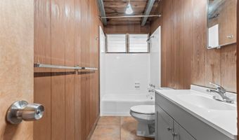 2093 Aaniu Loop, Pearl City, HI 96782