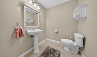 25 Winding Trl, Cheshire, CT 06410