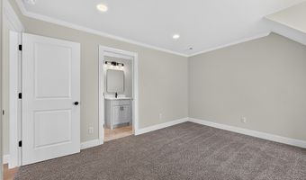 17 Sandhurst Dr, Bella Vista, AR 72714