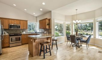 63364 NE Brightwater Dr, Bend, OR 97701