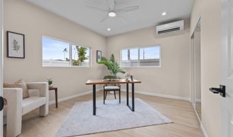 240 Kalama St, Kailua, HI 96734
