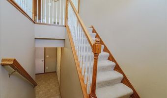 15826 Frisian Ln, Apple Valley, MN 55124
