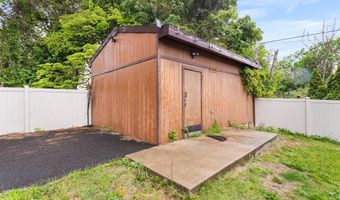 1755 ROCKWELL Rd, Abington, PA 19001