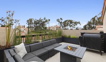 1963 Swallow Ln, Carlsbad, CA 92009