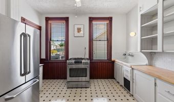403 N Locust St, Adrian, MI 49221