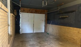 1912 N Prairie Ln, Augusta, KS 67010