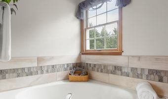 8 WORTHAM Ct, Bear, DE 19701