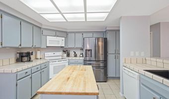 318 Redrock Dr, Antioch, CA 94509