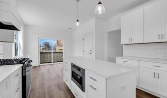 1 Southern Blvd, Bayville, NJ 08721