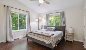 5949 Whitneyville Ave SE, Alto, MI 49302