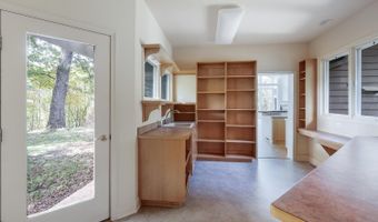 477 Gidsville Rd, Amherst, VA 24521