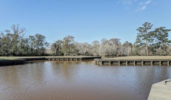 9405 Wahoo Ln, Abbeville, LA 70510