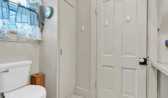 215 N York St, Albion, IN 46701