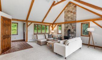 444 Middle Rd, Boxborough, MA 01719