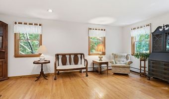 232 Gold St, Belchertown, MA 01007