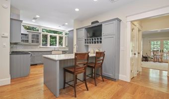 202 Mansfield Ave, Darien, CT 06820