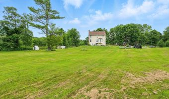 734 High St, Candia, NH 03034