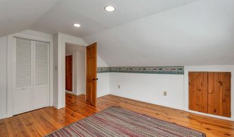 69 King Rd, Bedford, NH 03110