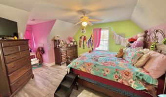 126 Larkspur Dr, Andersonville, TN 37705