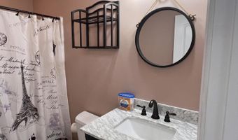 247 Shore Dr, Salter Path, NC 28575