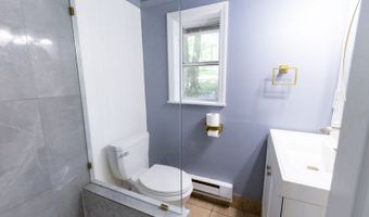 19 Lonaconing Rd, Alloway, NJ 07422