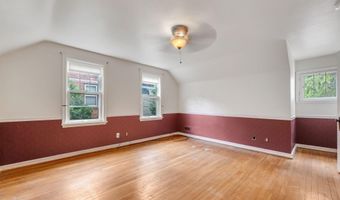 35 Brevoort Rd, Columbus, OH 43214