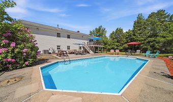 55 Burnham Rd, Billerica, MA 01862