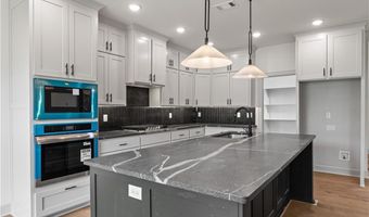 1081 Whistler St, Bentonville, AR 72713