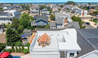 118 DOLPHIN Ave, Beach Haven, NJ 08008