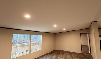 136 Carlton Dr, Batesburg, SC 29006