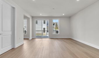 44510 LOWESTOFT Sq, Ashburn, VA 20147