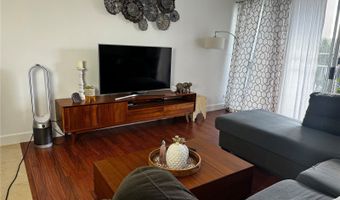 1128 Ala Napunani St 406, Honolulu, HI 96818