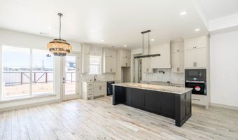 9 NE Armlei Dr, Andrews, TX 79714