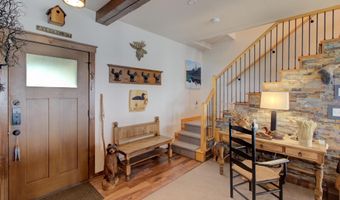635 Firehouse Rd, Alburgh, VT 05440
