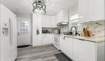 4719 25TH St N, Arlington, VA 22207