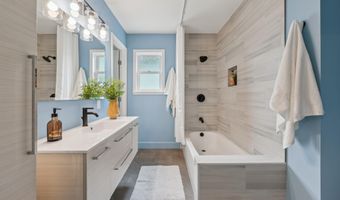 429 HARBOR LIGHT Rd, Alameda, CA 94501
