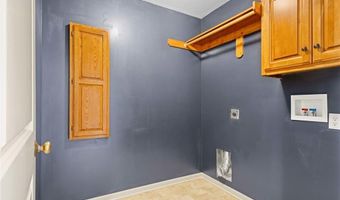 14219 Amanda Ln, Basehor, KS 66007